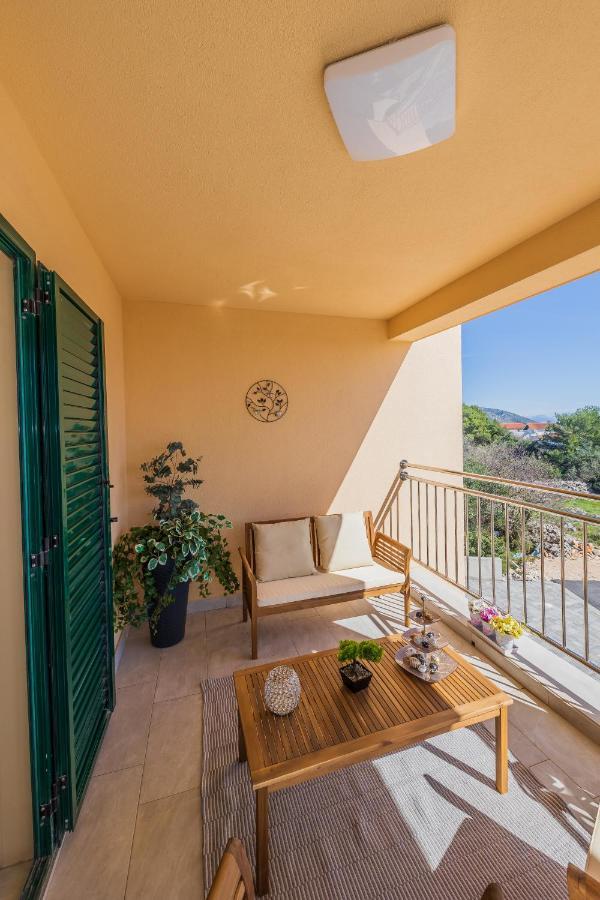 Ivana Apartment Τρογκίρ Εξωτερικό φωτογραφία