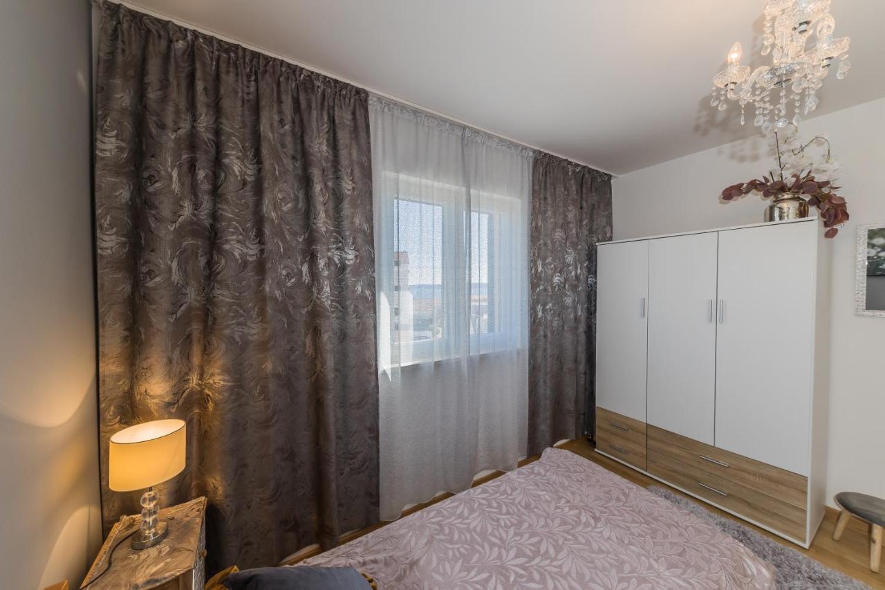 Ivana Apartment Τρογκίρ Εξωτερικό φωτογραφία